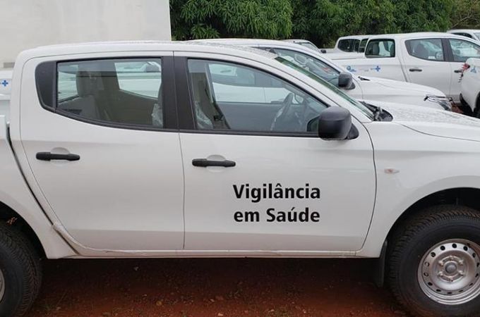 Prefeito Ermes vai a Brasília e recebe Uma caminhonete para a Vigilância 